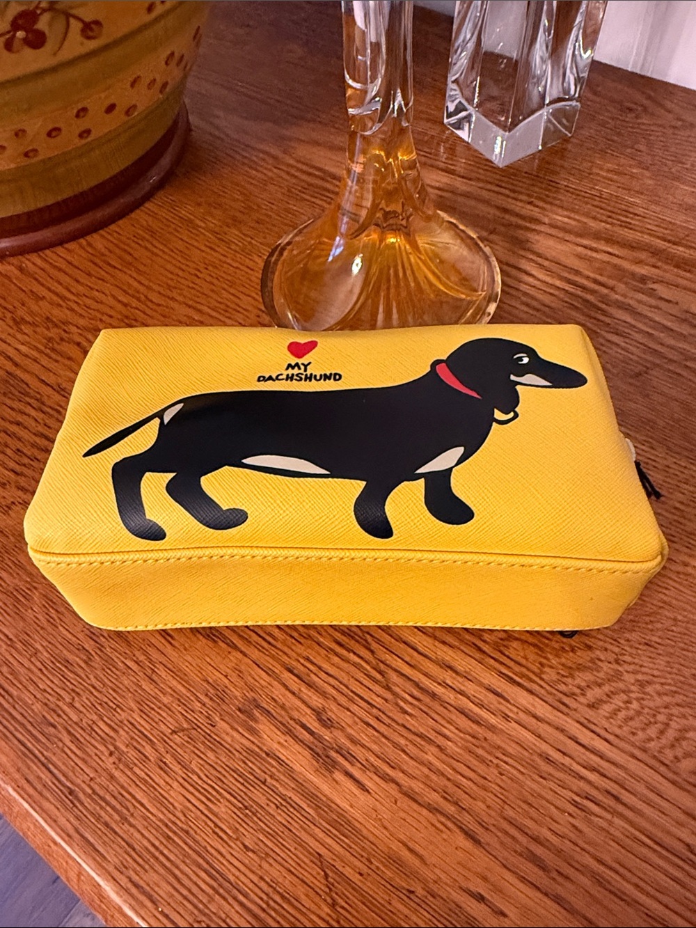 Yellow dachshund cosmetic bag - Picture 7 of 7
